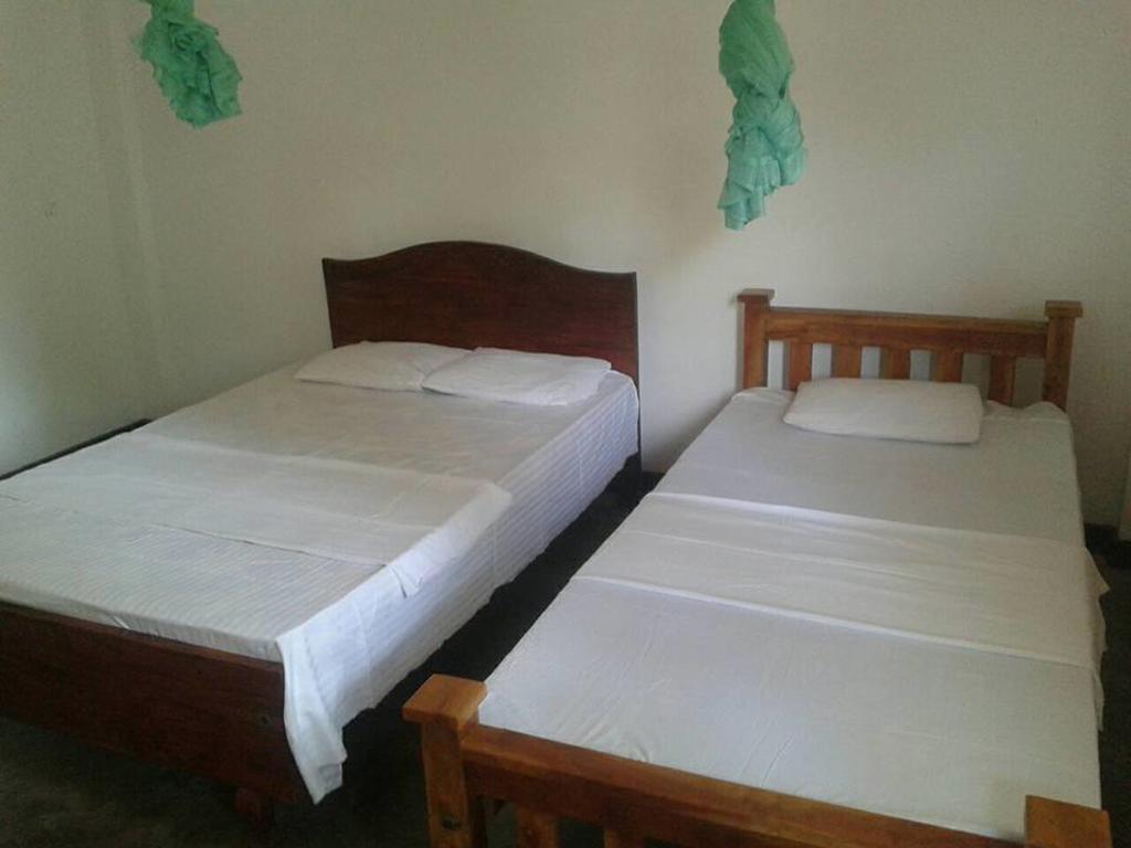 Parakum Rest Rooms Polonnaruwa Zewnętrze zdjęcie