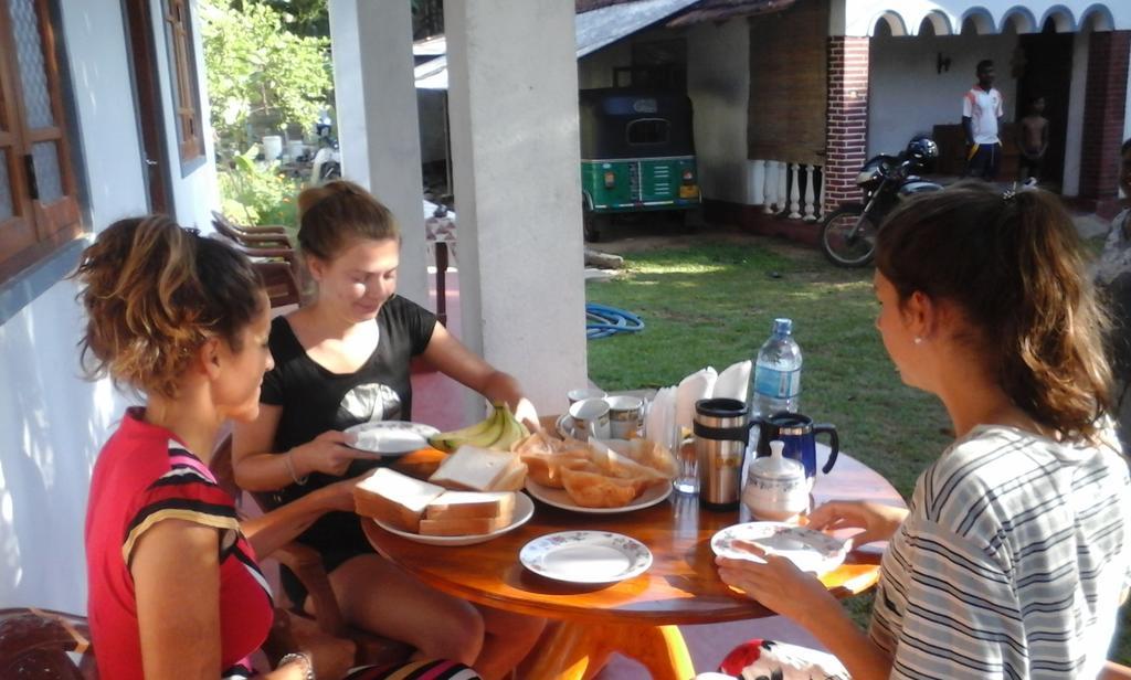 Parakum Rest Rooms Polonnaruwa Zewnętrze zdjęcie